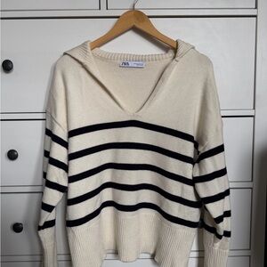 Zara Cream V-Neck Hooded Sweater with Black Stripes